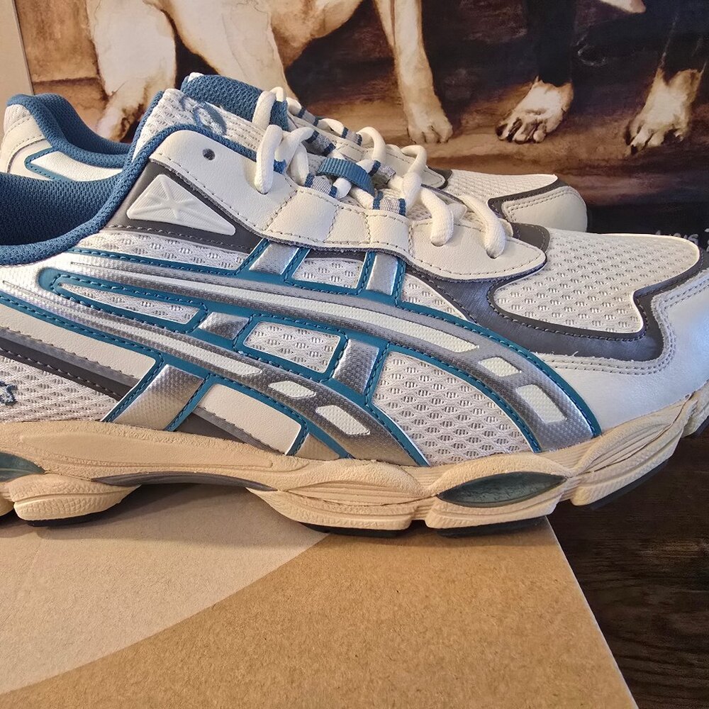ASICS Gel-NYC 2055 Cream Blue Teal 1203A542-106 Men's Size 10.5 Shoes NEW